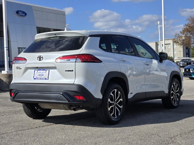 Used 2023 Toyota Corolla Cross AWD Hybrid image 7