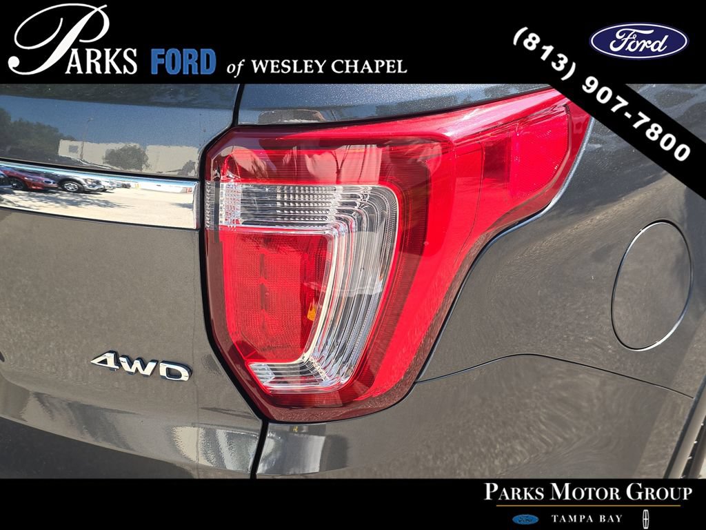 Certified 2018 Ford Explorer XLT w/ Equipment Group 202A AWD/4WD image 8