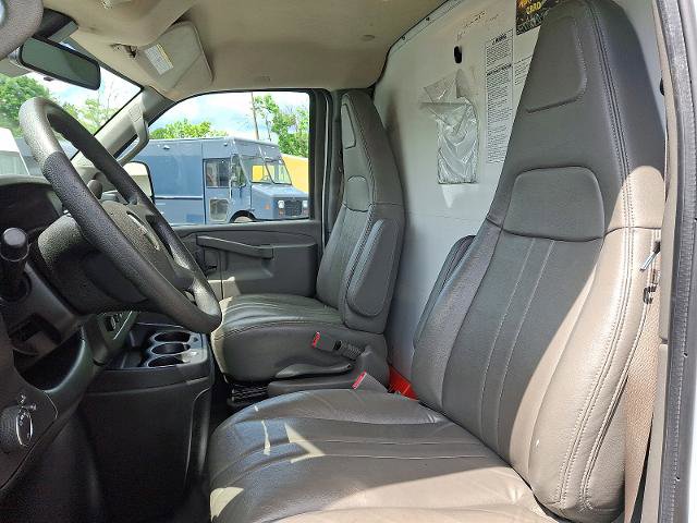 Used 2021 GMC Savana 3500 w/ Power Convenience Package RWD image 12
