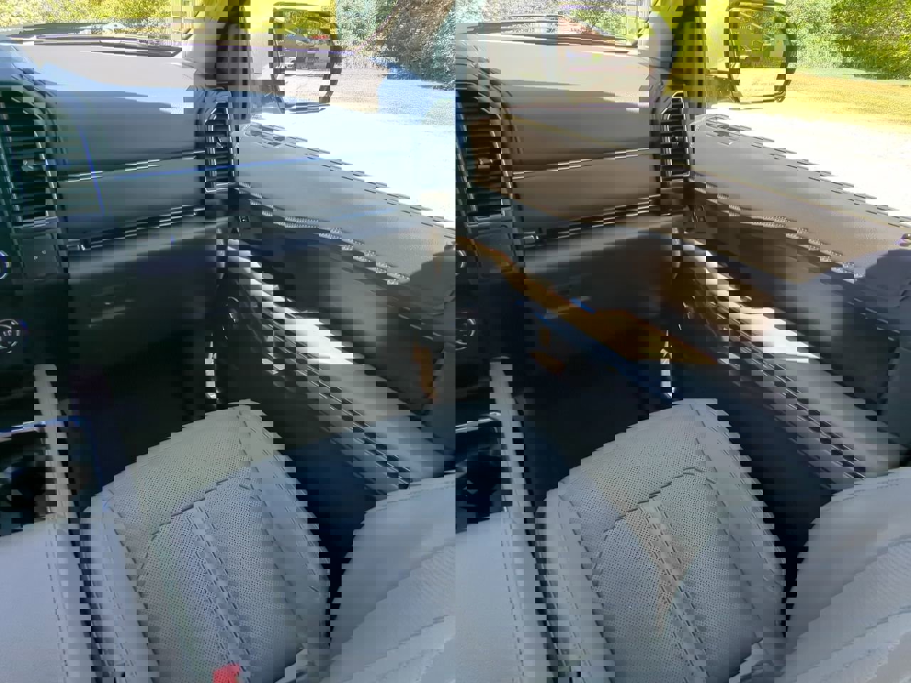 Certified 2019 Ford Expedition Max Limited image 15