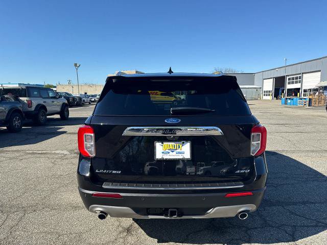 Certified 2024 Ford Explorer Limited w/ Limited Technology Package AWD/4WD image 5