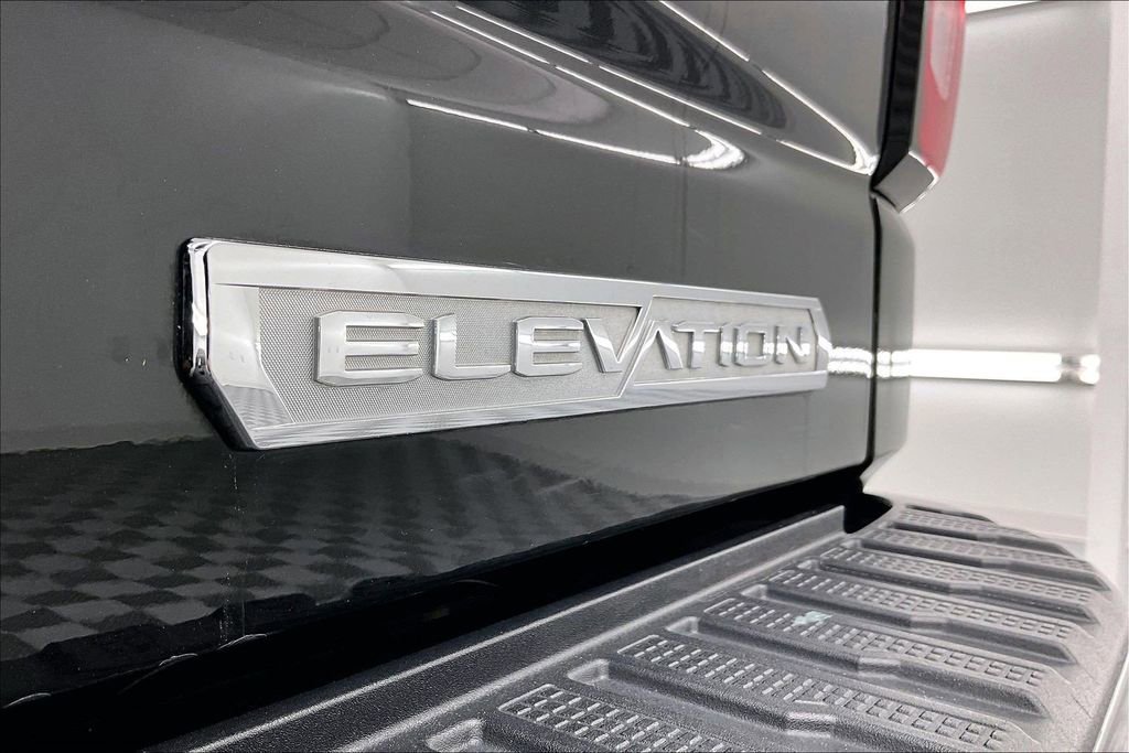 Used 2024 GMC Sierra 1500 Elevation w/ X31 Off-Road Package AWD/4WD image 8