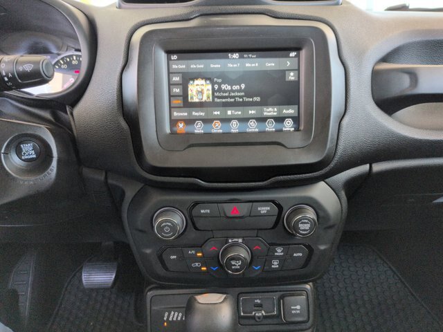 Used 2020 Jeep Renegade Trailhawk w/ Cold Weather Group AWD/4WD image 22