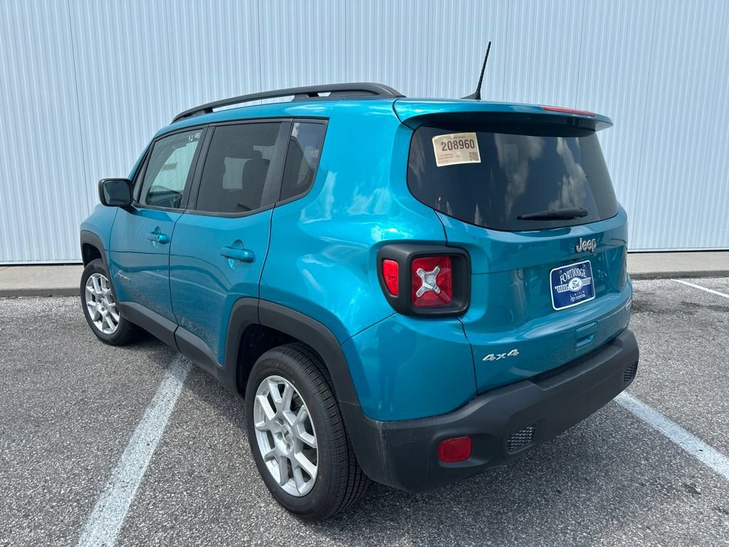 Used 2022 Jeep Renegade Latitude AWD/4WD image 5