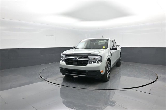 Certified 2024 Ford Maverick Lariat image 3