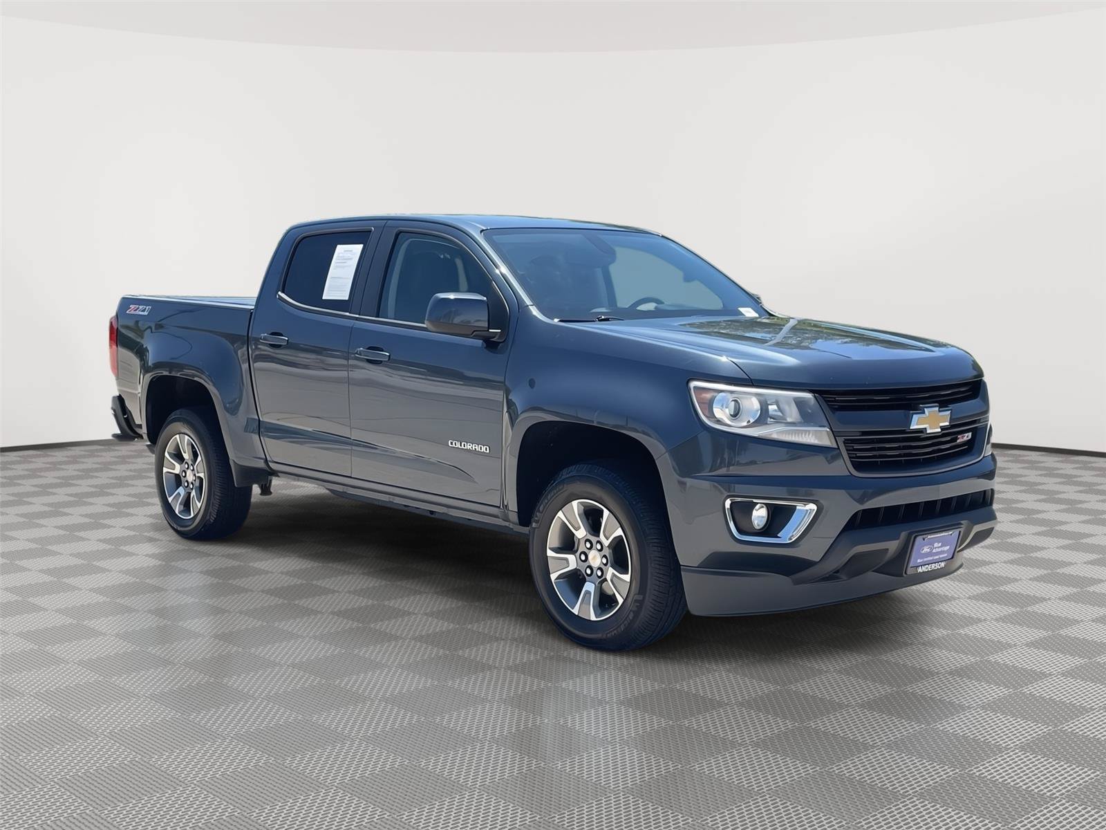 Used 2019 Chevrolet Colorado Z71 AWD/4WD image 5