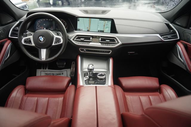 Used 2021 BMW X6 M50i w/ Executive Package AWD/4WD image 21