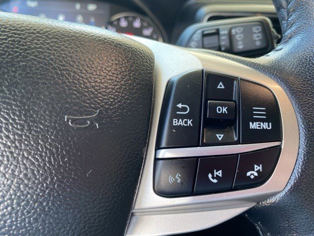 Certified 2021 Ford Explorer XLT w/ Equipment Group 202A image 24