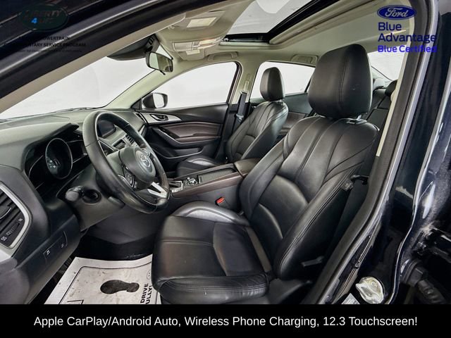 Used 2018 MAZDA MAZDA3 Touring image 21