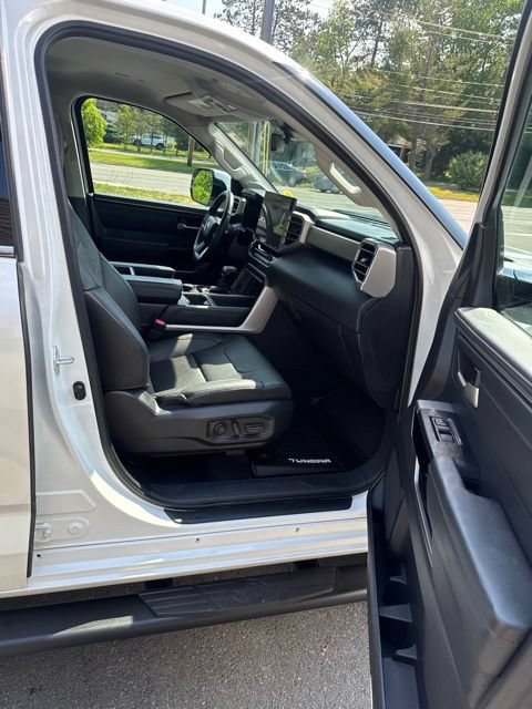 Used 2023 Toyota Tundra Limited w/ TRD Off-Road Package AWD/4WD image 18