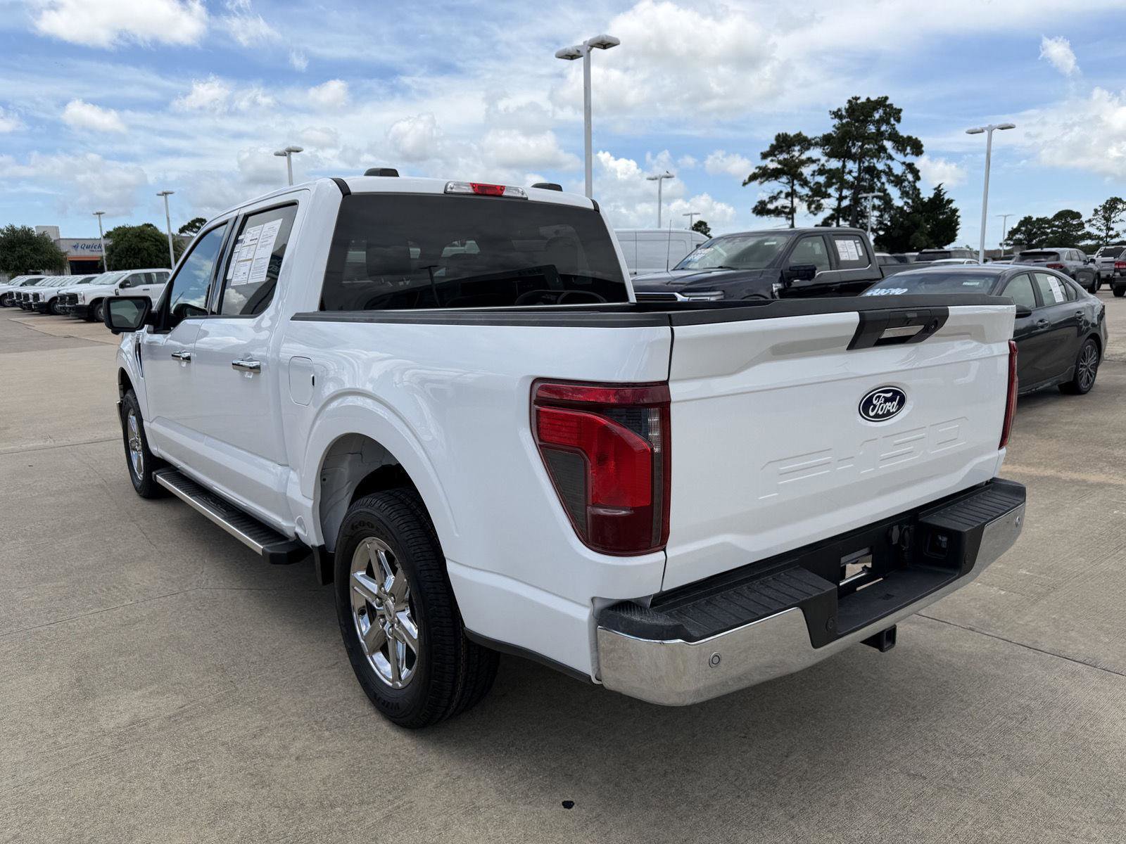 Certified 2024 Ford F150 XLT w/ Mobile Office Package RWD image 9