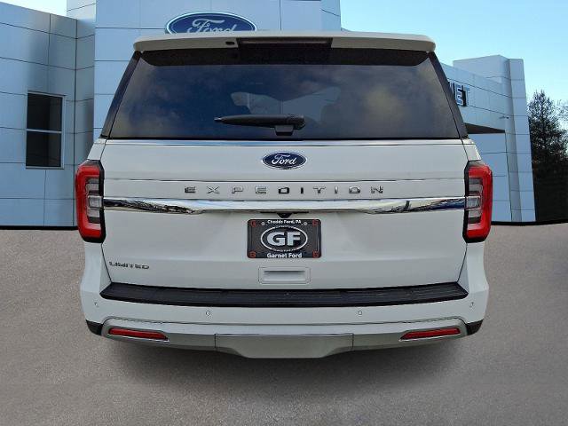 Certified 2024 Ford Expedition Limited image 3