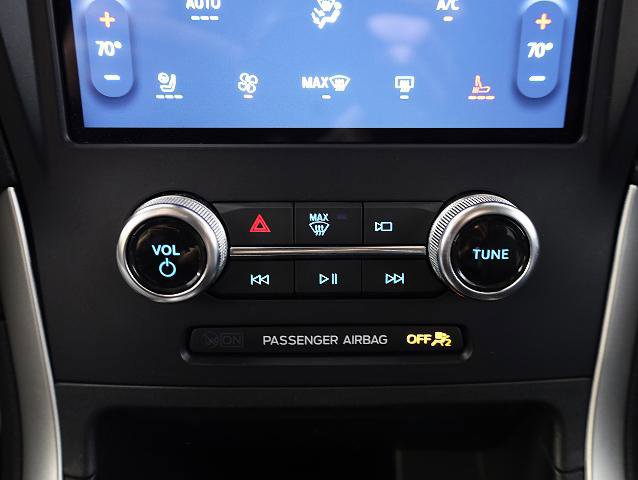 Certified 2024 Ford Edge SEL w/ Convenience Package AWD/4WD image 15