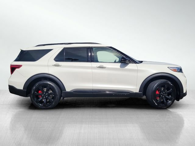Certified 2023 Ford Explorer ST w/ Equipment Group 401A image 2