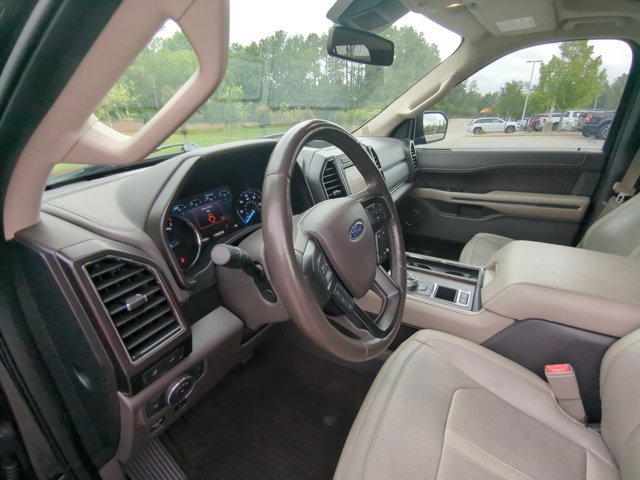Certified 2019 Ford Expedition Limited w/ Special Edition Package RWD image 15