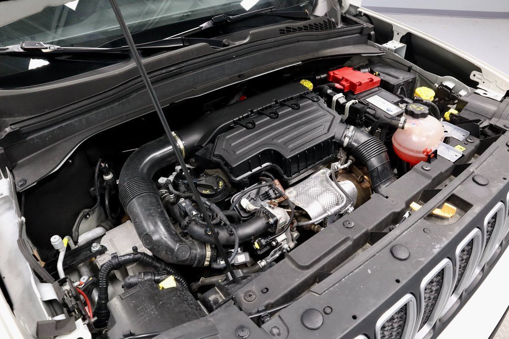 Used 2023 Jeep Renegade Latitude image 18