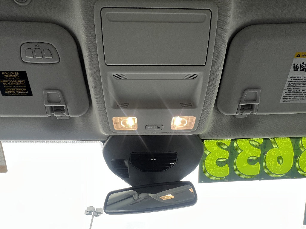 Certified 2025 Ford Escape Platinum image 30