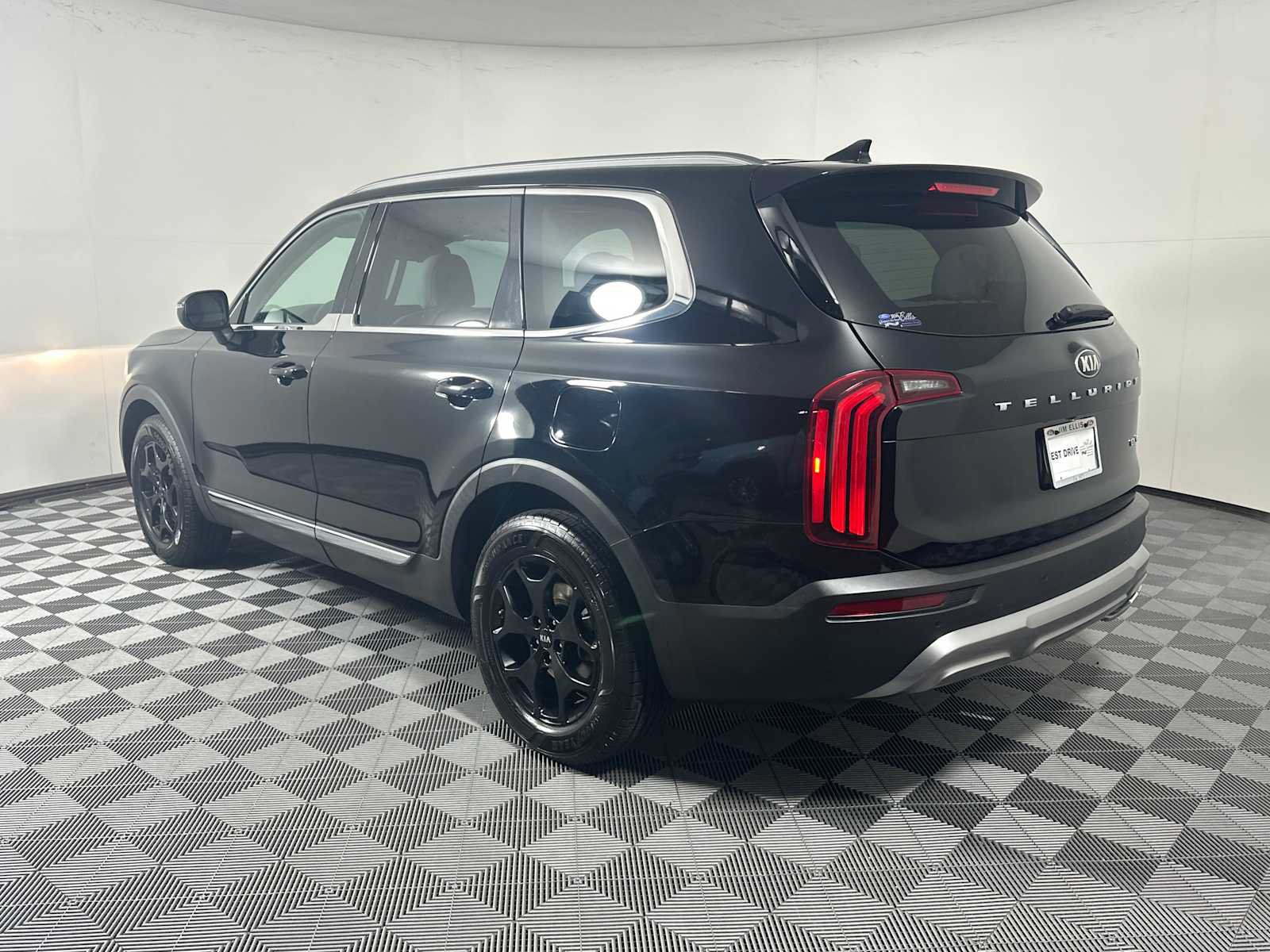 Used 2020 Kia Telluride EX FWD image 5