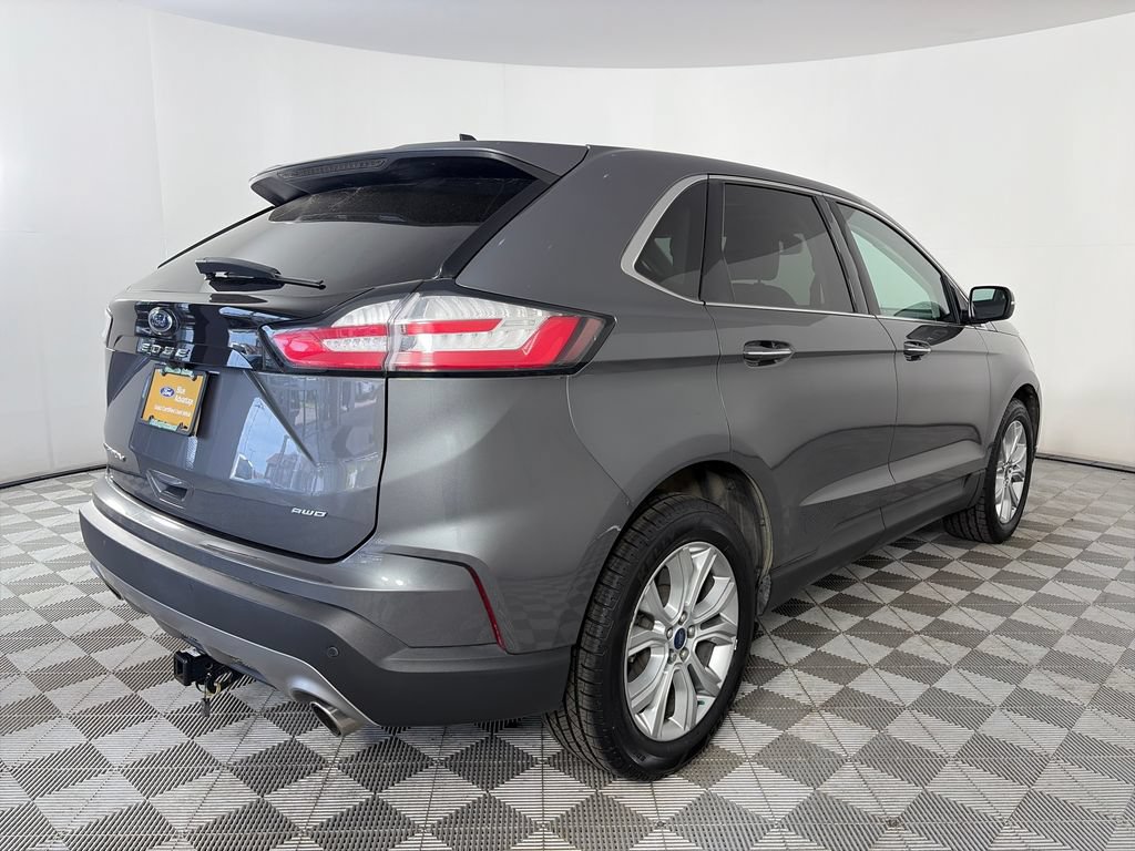 Certified 2022 Ford Edge Titanium AWD/4WD image 7