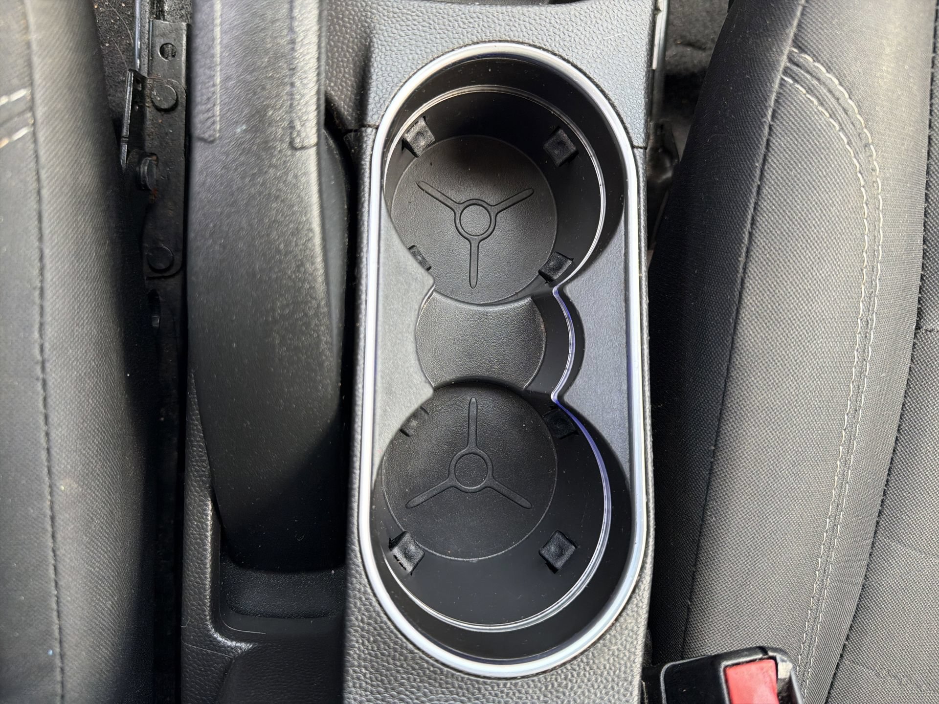 Certified 2018 Ford Fiesta SE FWD image 8