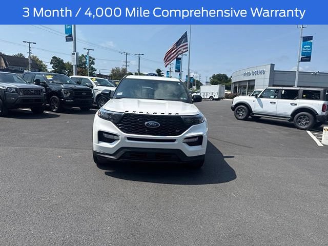 Certified 2022 Ford Explorer ST w/ Equipment Group 401A AWD/4WD image 2