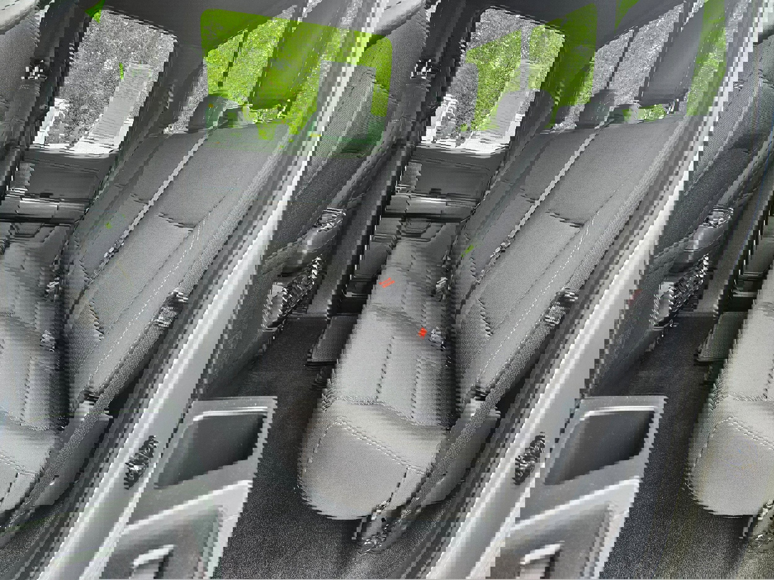 Certified 2021 Ford F150 XLT w/ Equipment Group 302A High image 12