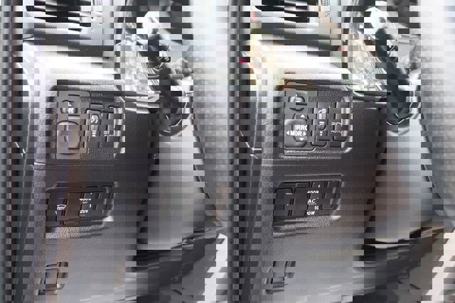 Used 2020 Toyota 4Runner SR5 Premium w/ Moonroof Package image 21