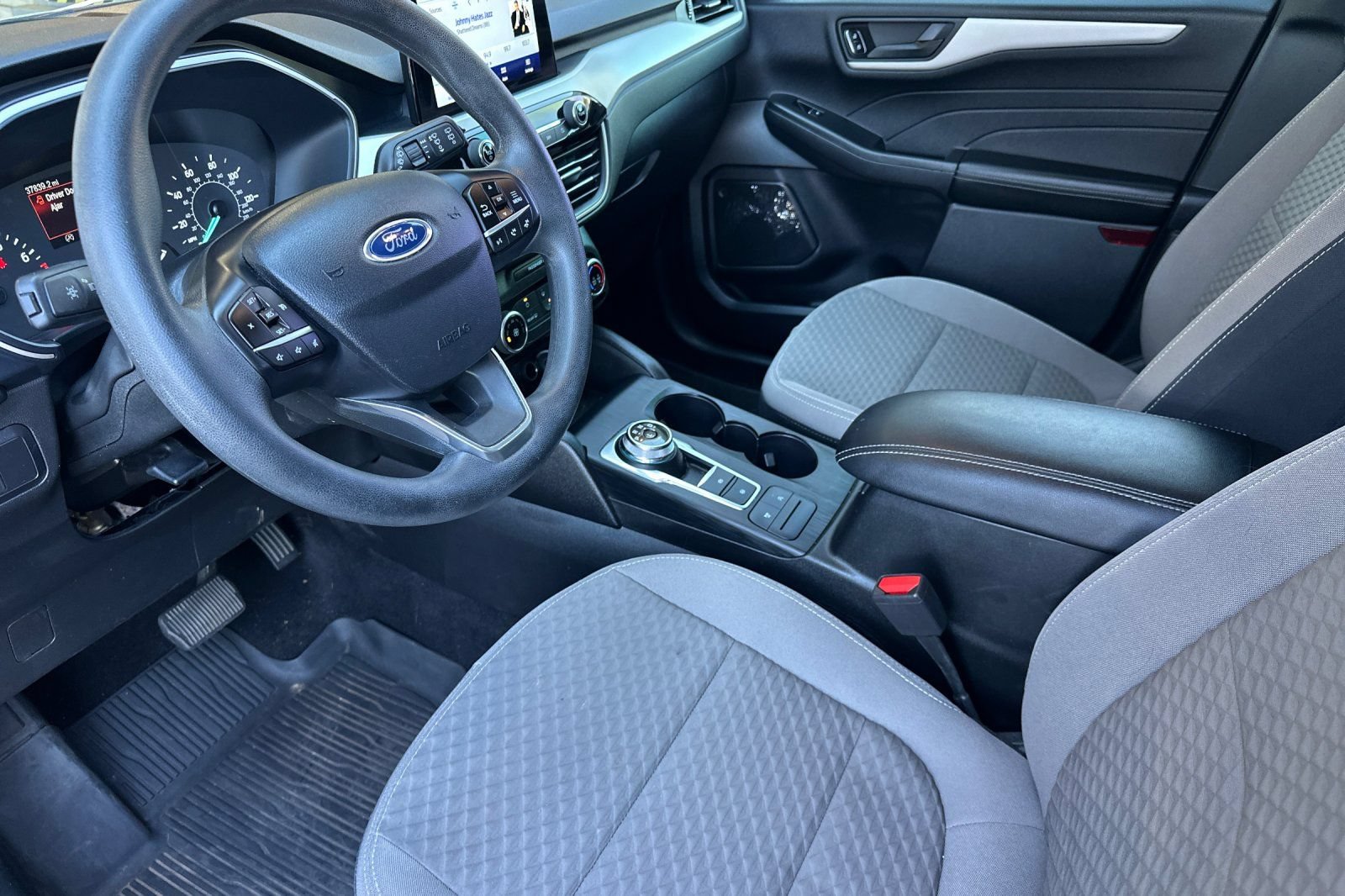 Certified 2022 Ford Escape SE FWD image 9