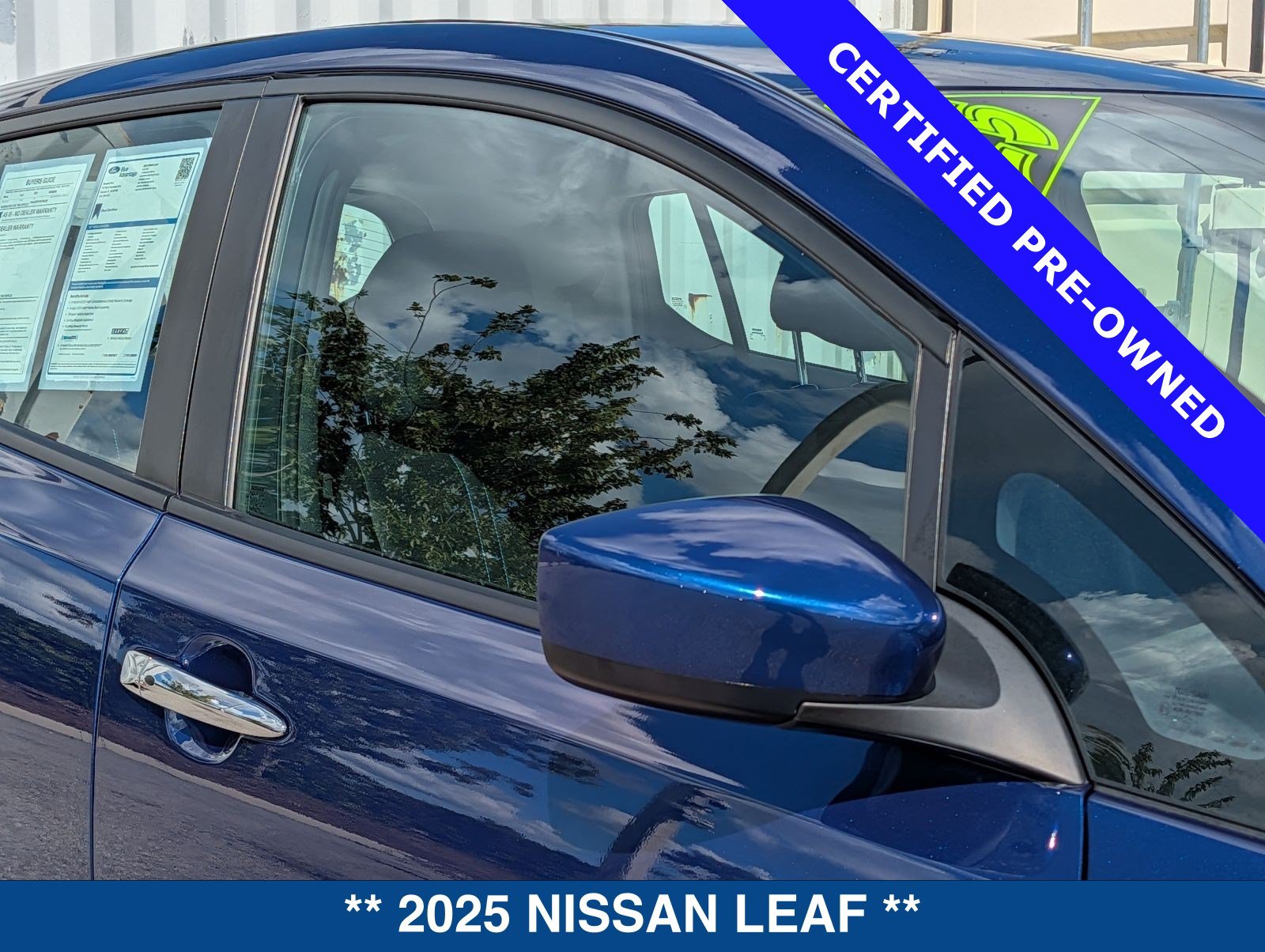 Used 2025 Nissan Leaf S FWD image 11