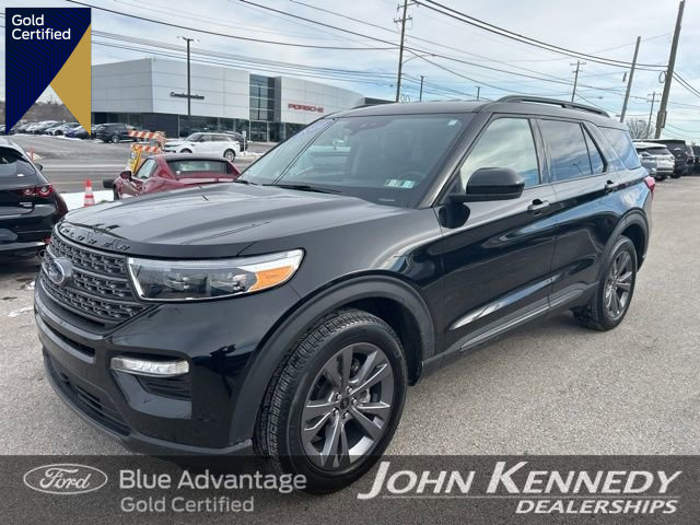 Certified 2022 Ford Explorer XLT w/ Equipment Group 202A image 1