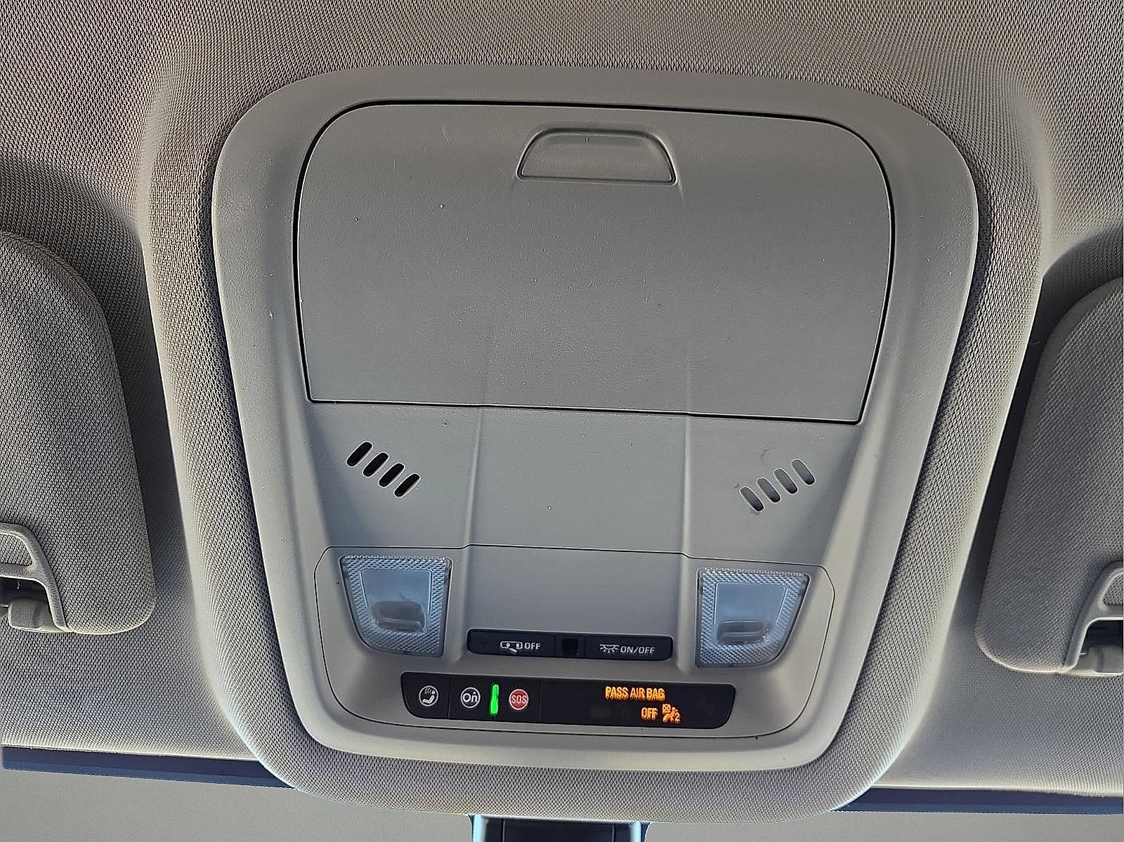 Used 2021 GMC Acadia SLE w/ Driver Convenience Package FWD image 20
