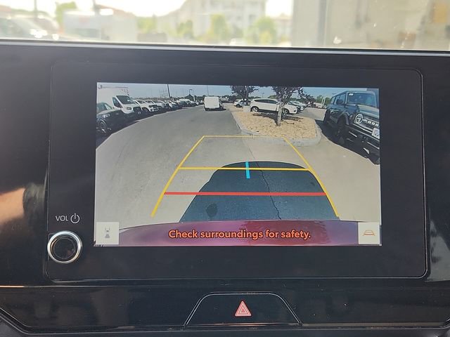 Used 2023 Toyota Venza LE AWD/4WD image 20