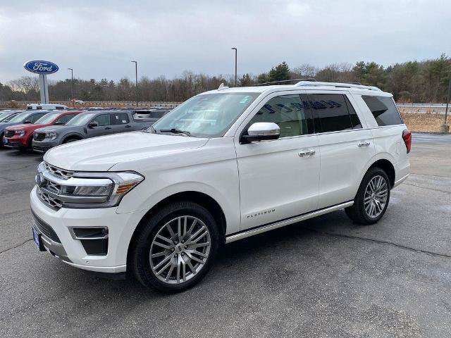 Certified 2022 Ford Expedition Platinum AWD/4WD image 3