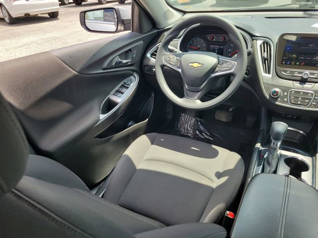 Used 2024 Chevrolet Malibu LT FWD image 15