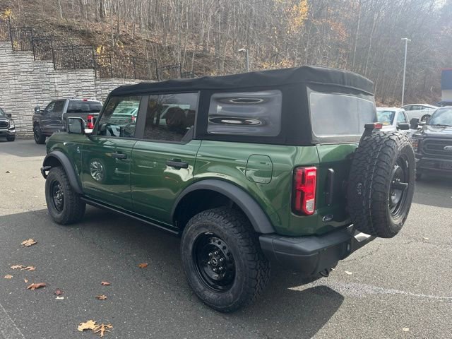 Certified 2022 Ford Bronco Black Diamond image 5