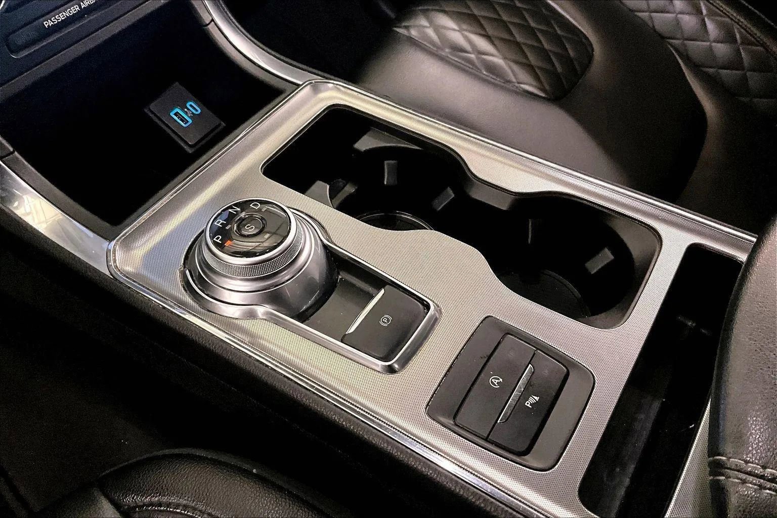 Certified 2023 Ford Edge Titanium image 16