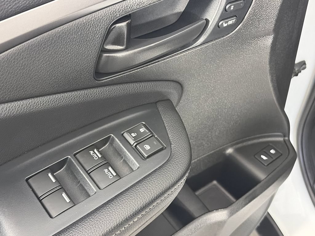 Used 2022 Honda Passport EX-L image 25