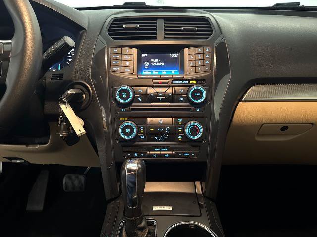 Certified 2017 Ford Explorer FWD image 24