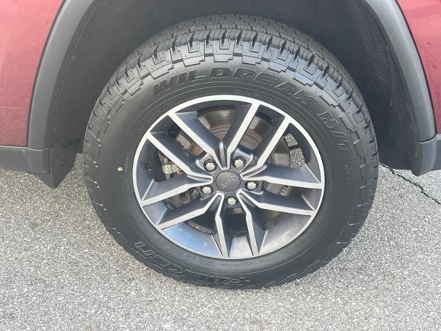 Used 2019 Jeep Grand Cherokee Limited w/ Luxury Group II image 20