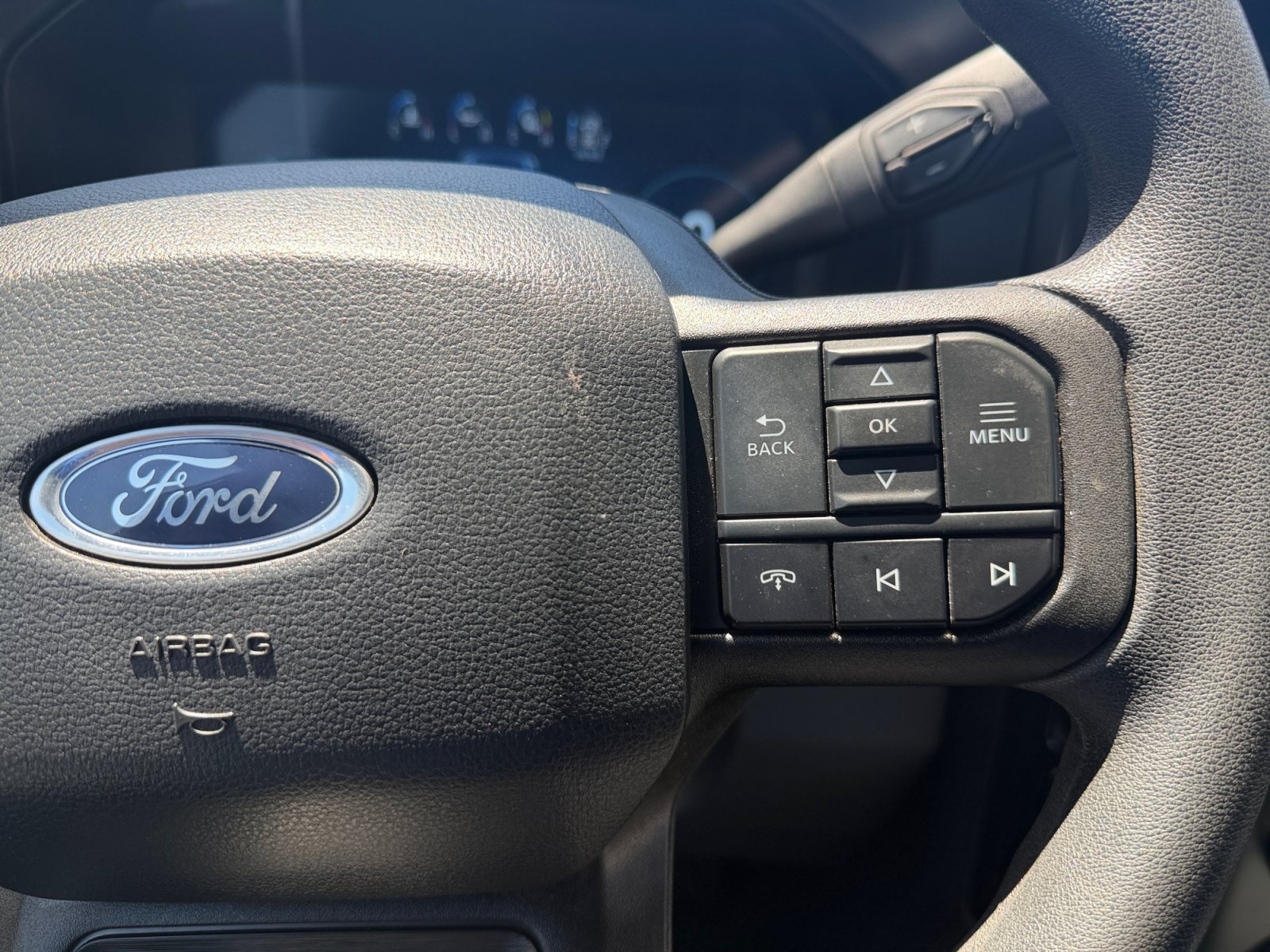Certified 2024 Ford F250 XLT w/ Black Appearance Package AWD/4WD image 19