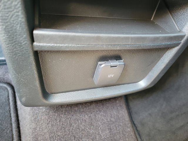 Certified 2020 Ford Edge SE FWD image 17