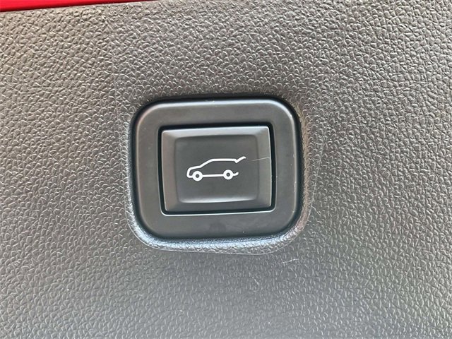 Used 2020 Chevrolet Blazer LT image 9