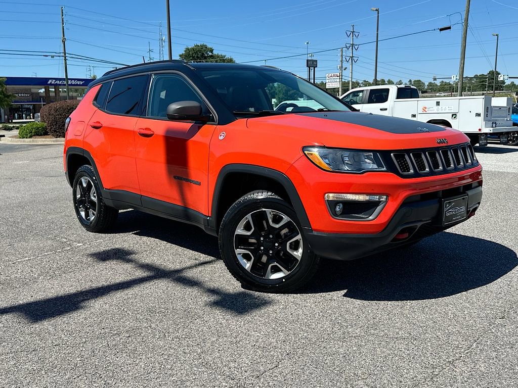 Used 2018 Jeep Compass Trailhawk w/ Leather Interior Group AWD/4WD image 1