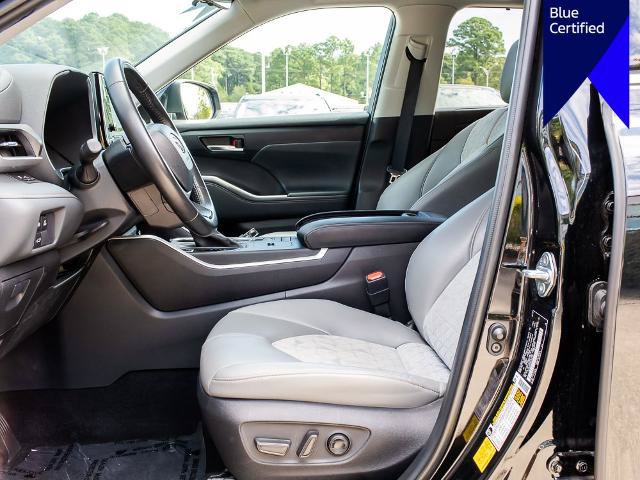 Used 2022 Toyota Highlander Bronze Edition AWD/4WD image 20