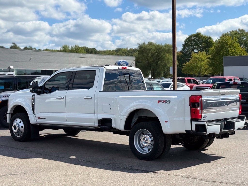 Certified 2023 Ford F450 Platinum w/ FX4 Off-Road Package AWD/4WD image 46