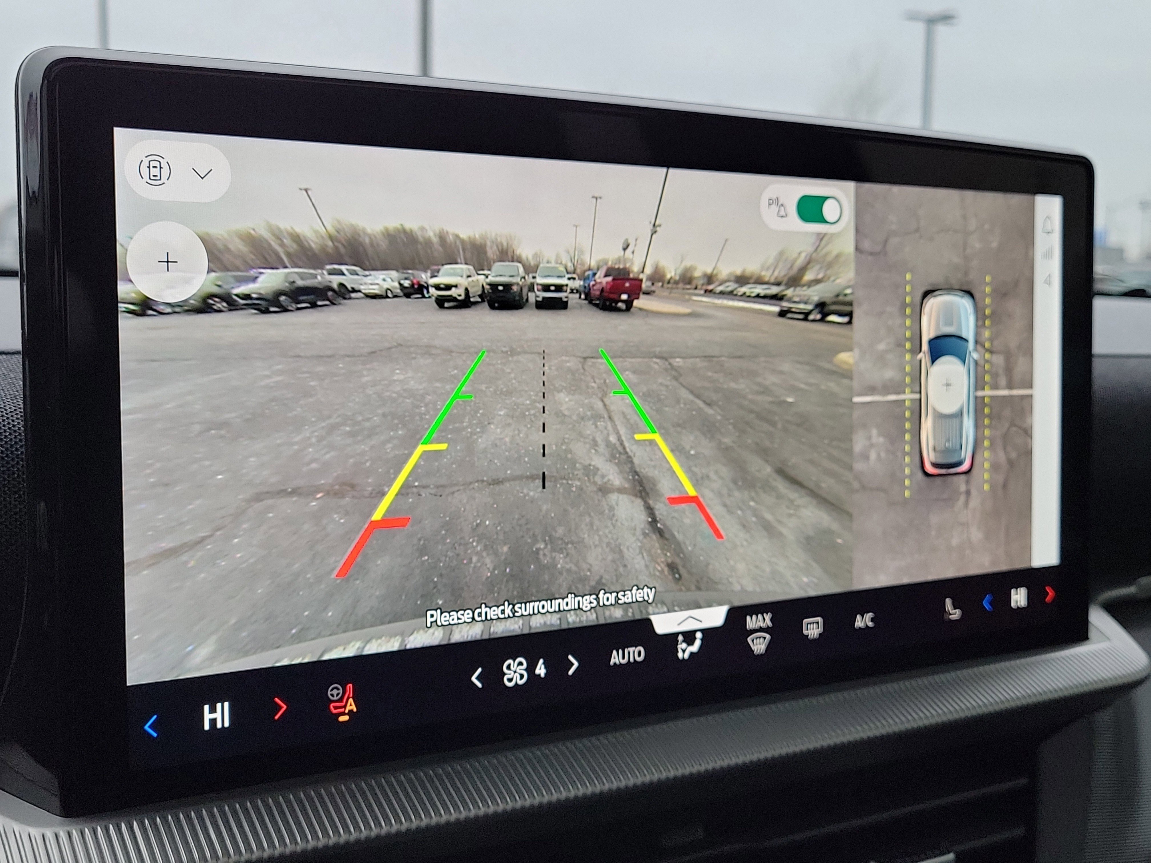 Certified 2025 Ford Explorer ST-Line w/ Premium Package image 30