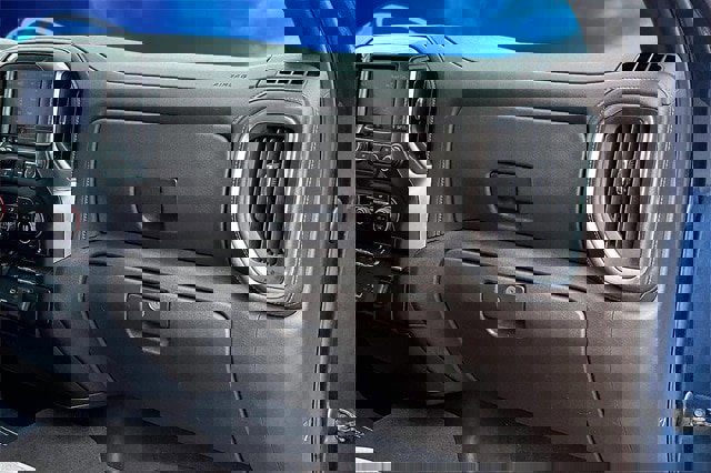 Used 2019 Chevrolet Silverado 1500 RST w/ All-Star Edition image 17