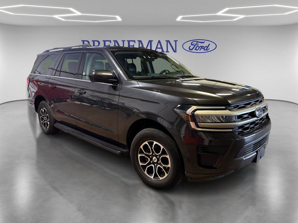 Certified 2024 Ford Expedition Max XLT AWD/4WD image 3