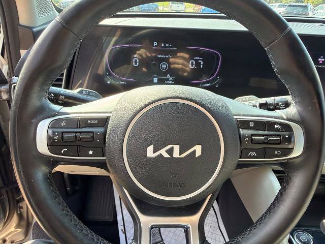 Used 2024 Kia Sportage EX AWD/4WD image 10