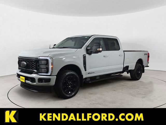 Certified 2025 Ford F350 Lariat w/ Black Appearance Package image 7